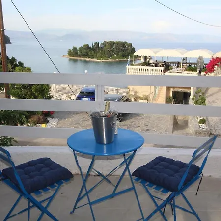 Batis Breeze Oda ve Kahvaltı Perama (Corfu)