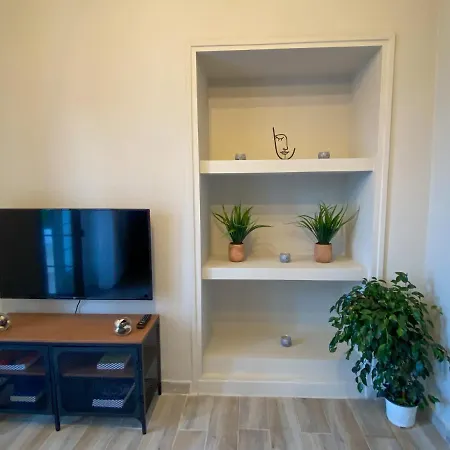 Batis Breeze Perama (Corfu)