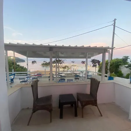 Batis Breeze Bed and breakfast 3*